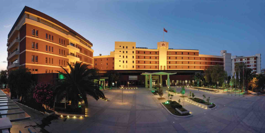 جامعة إزمير للاقتصاد