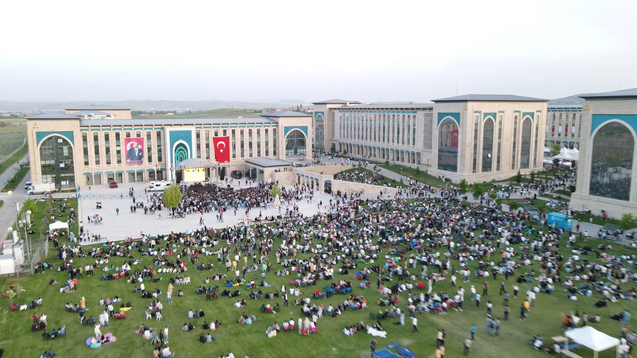 جامعة انقرة يلدرم بيازيد