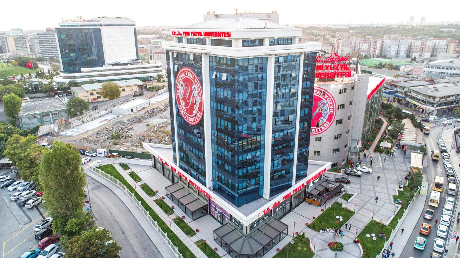 جامعة يني يوزييل